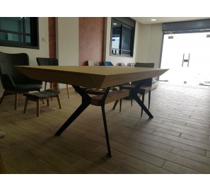 שולחן פינת אוכל נפתח 556648