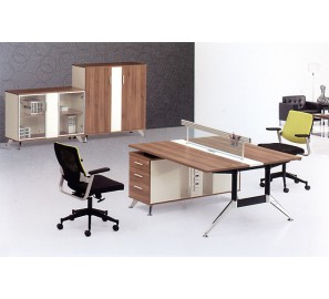 דגם כסא מנהל אודי